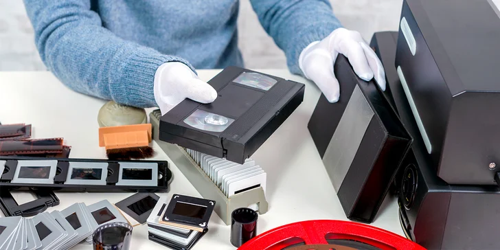 Profesionálne skenovanie či retuš fotiek a diapozitívov alebo digitalizácia VHS kaziet