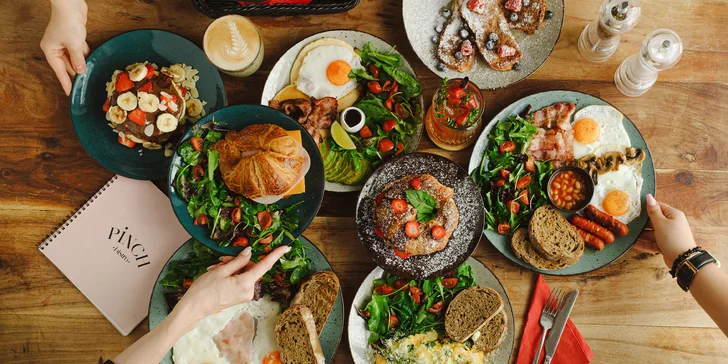 Sladké aj slané raňajky v očarujúcom bistre PINCH v centre mesta s kávou alebo čajom