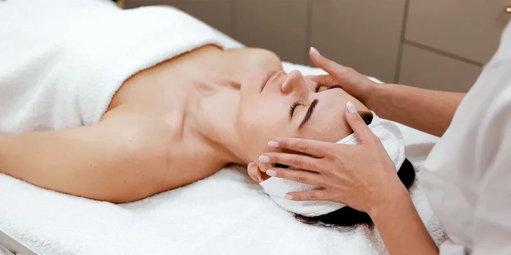 Kozmetické ošetrenie pleti luxusnou kozmetikou Larens alebo relaxačný balíček