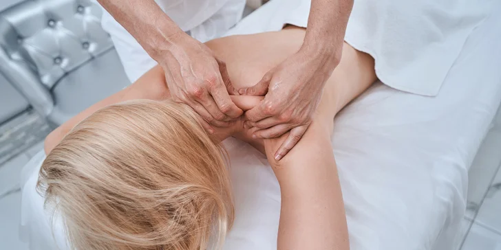 Otvorený voucher v hodnote 30, 50, 70 alebo 50 € na masáž, cvičenie s fyzioterapeutom alebo Anyma Oxygena Regenerans