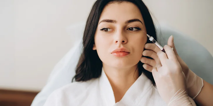 Odstránenie mimických vrások botulotoxínom zn. Bocouture