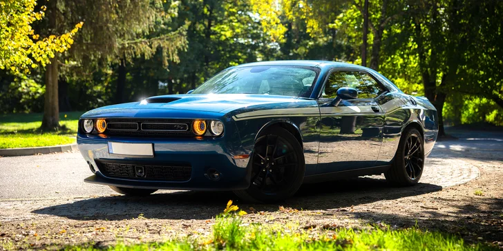 Prenájom legendárnej klasiky Dodge Challenger od 60 minút až na celý víkend