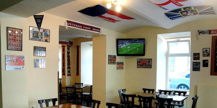 Tři piva Poutník 12° v hostinci u Daana