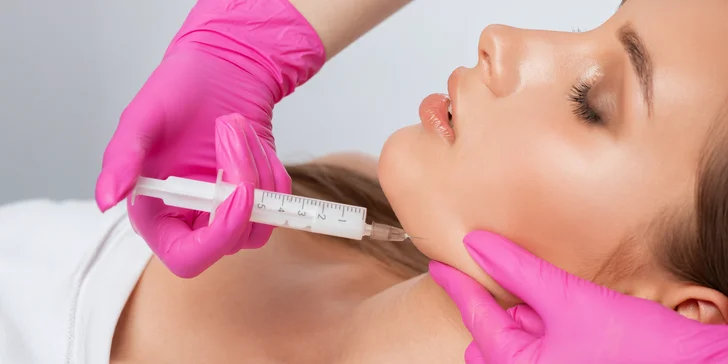 Injekčná lipolýza: Odstránenie dvojitej brady bez chirurgického zákroku