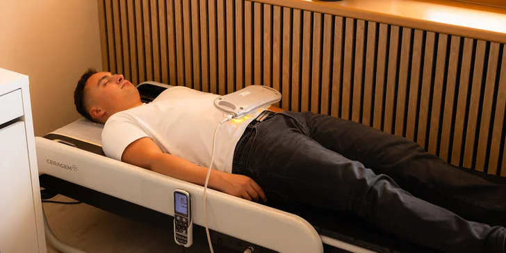 Masáž na lôžku CERAGEM alebo terapia infračerveným svetlom MITO Light