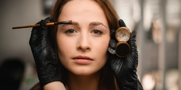 Laminácia obočia alebo nové 8D mihalnice