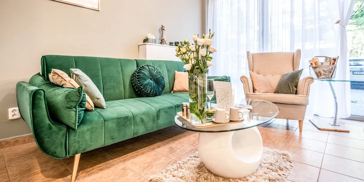 Darčekové poukážky na kozmetické ošetrenia, manikúru, pedikúru, mihalnice či botulotoxín