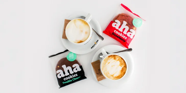 Espresso a cookies, capuccino a cookies, Matcha Latte alebo HOJICHA Latte pre 2 osoby
