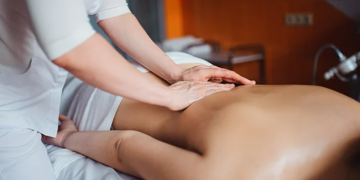Thajská olejová masáž s aromatickými bio olejmi: 30 alebo 60 min. hlbokého uvoľnenia