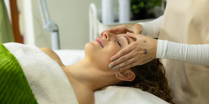 Tvárové masáže - buccal, kobido, antistres alebo microneedling s exozómami či RxCarboxy