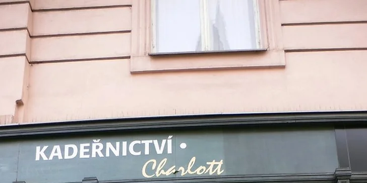 Nový účes a relax je tu pravě pro vás