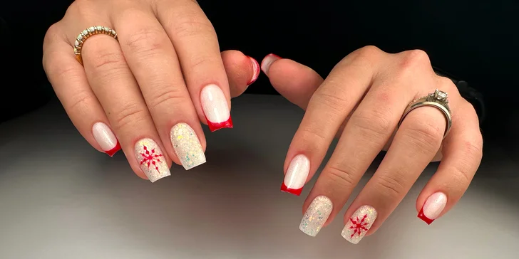 Manikúra dle výběru: klasická s lakováním, P-shine, gel lak nebo modeláž