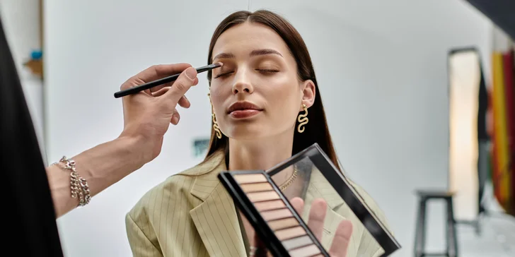 Balíčky krásy a relaxu: obočie, mihalnice, líčenie aj účes podľa vašej nálady