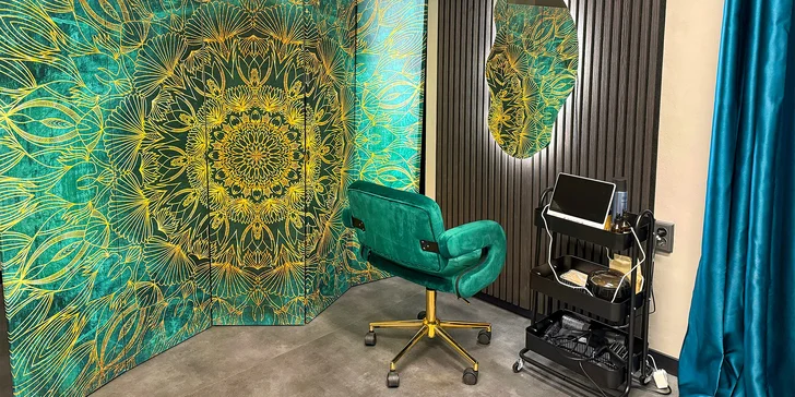 Relaxační head spa procedury s bio kosmetikou v salonu pouze pro muže