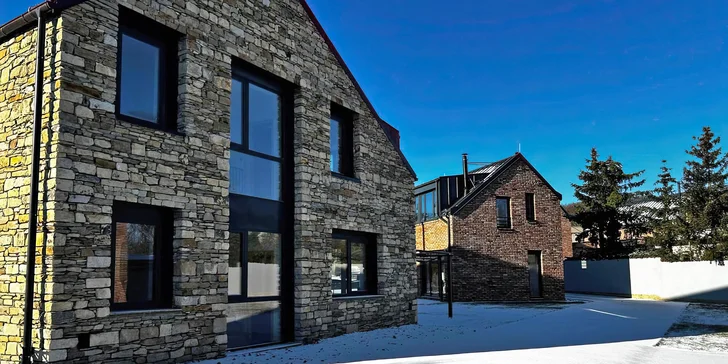 Jíloviště: pobyt v moderně vybavené vile až pro 6 osob, vč. snídaně a wellness