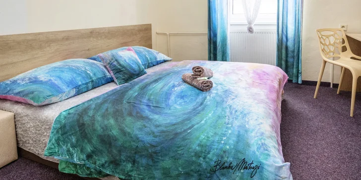 Dokonalý odpočinek v Janských Lázních: snídaně, infrasauna přímo na pokoji i wellness balíček