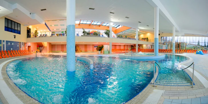 Slovinské termály: vstup do lázní a hotelového bazénu, plná či polopenze a animační program