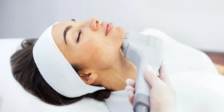 Omladzujúci HIFU lifting s dlhodobým efektom: tvár, krk, podbradok, brucho či zadok