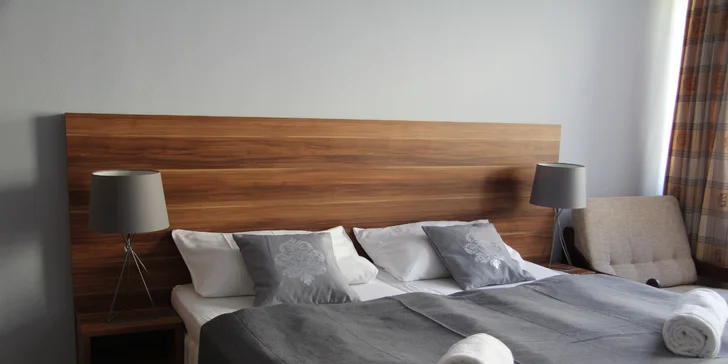 Připravené pro vás budou moderně zařízené pokoje.