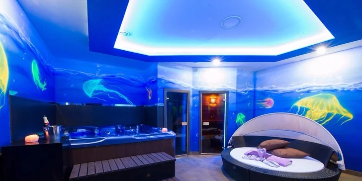 Wellness je rozdělen do 3 samostatných tematicky laděných zón, ze kterých si jednu vyberete.