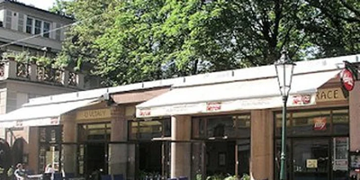 299 Kč za večeři v hodnotě 700 Kč v restauraci U Vltavy. Hostina na řecký i staročeský způsob s 57% slevou.