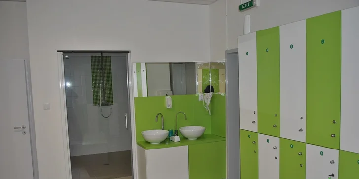 Dvě lekce skupinového cvičení pro ženy