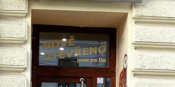 Slané i sladké oříšky a další v hodnotě 245 Kč