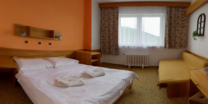 Jednoducho, ale účelne zariadená izba typu STANDARD.