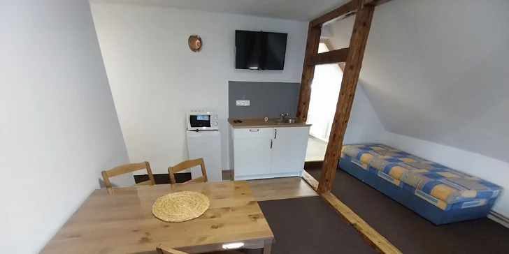 Apt. 4