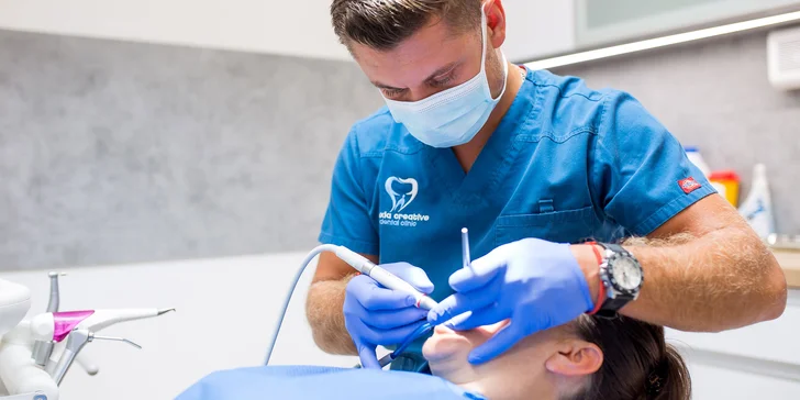 Dentálna hygiena alebo bielenie zubov najnovším systémom Philips ZOOM