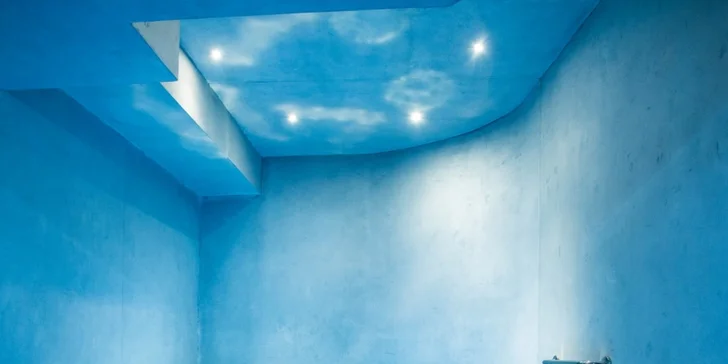 Ve večerních hodinách smí do wellness pouze dospělí.