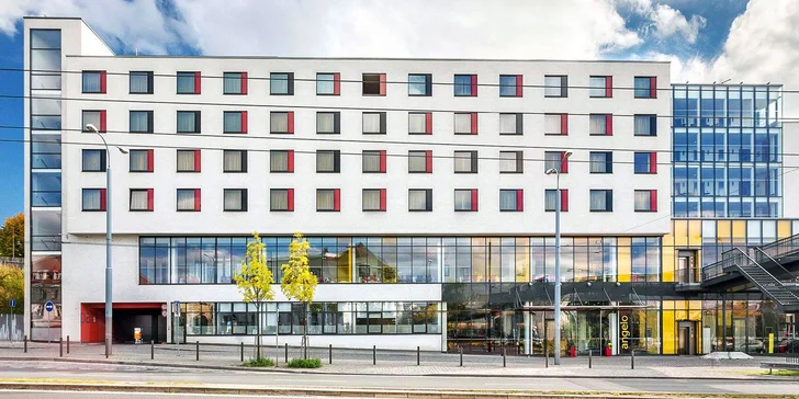 Světoznámý pivovar Plzeňský Prazdroj se nachází přímo naproti hotelu a za několik minut chůze se dostanete do centra města.