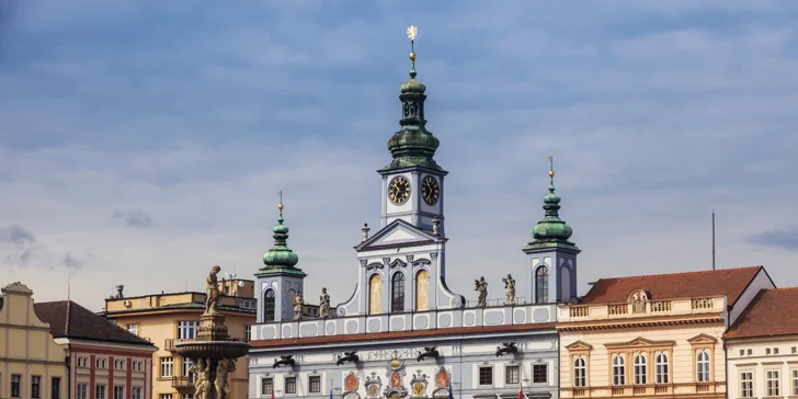 Rovnako vás nadchne i historické centrum Českých Budějovíc. 