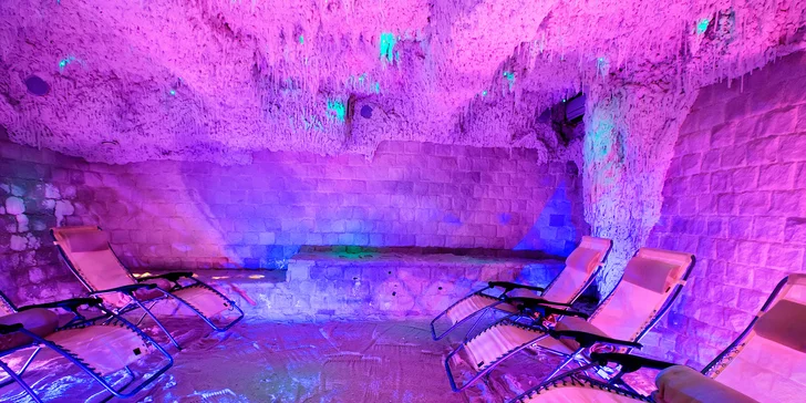 Doprajte si tiež relax v soľnej jaskyni s morskou soľou z Mŕtveho mora.
