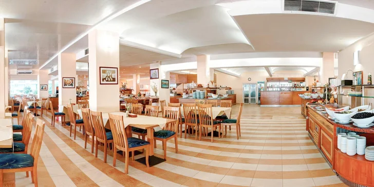 All inclusive program je pěkně bohatý a vy se o jídlo vůbec nemusíte starat. 