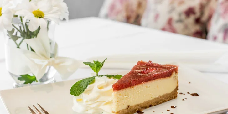 Domáci jahodový cheesecake 