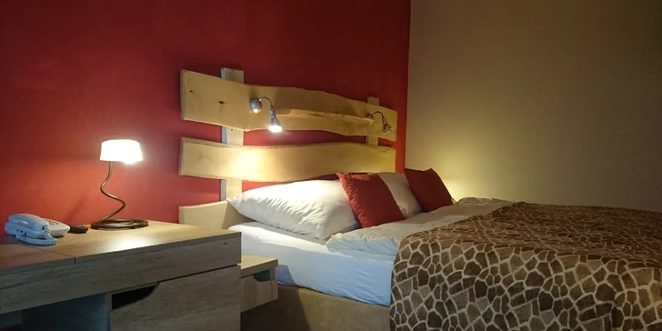 Připraven pro vás bude zařízený pokoj až pro 4 osoby.