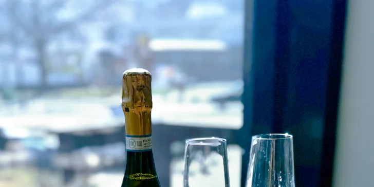 V nabídce je také varianta se 2 sklenkami prosecca.