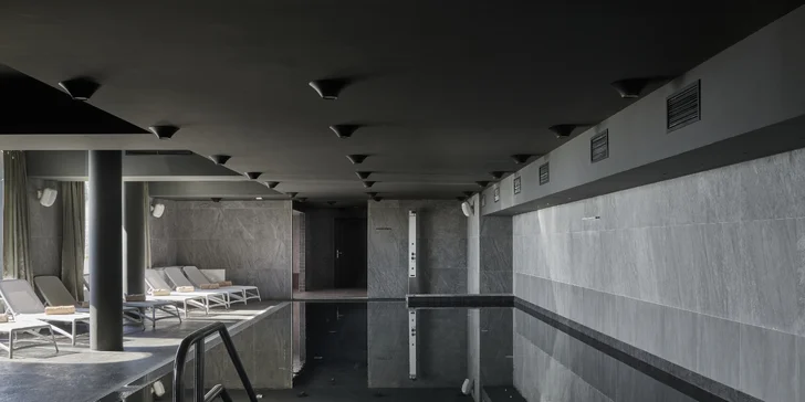 Využite vnútorné aj vonkajšie bazény.