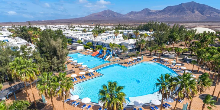 Letecky na Lanzarote: 4* hotel THB Tropical Island, polopenze a atrakce pro děti