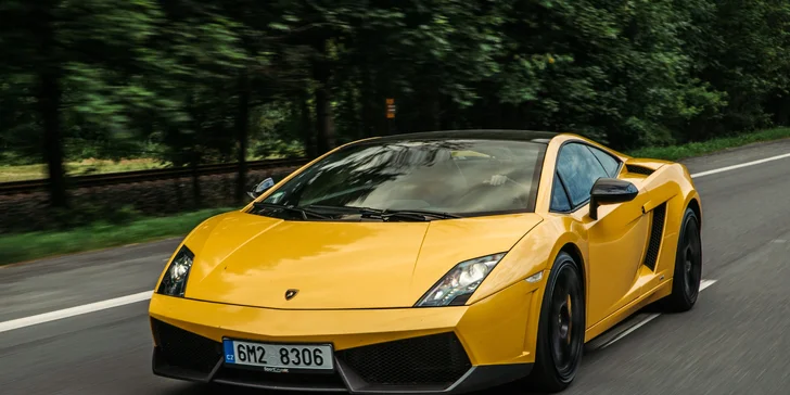 Lamborghini Gallardo LP560–4 má maximální výkon 412 kW (560 koní).