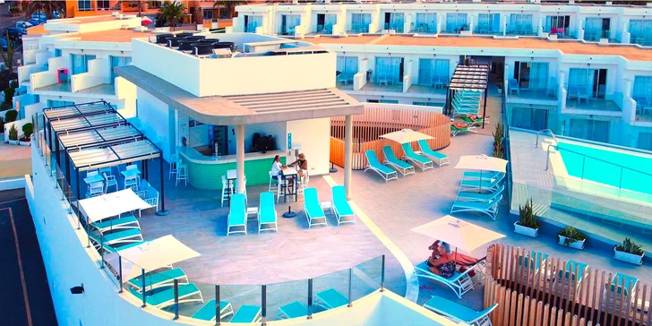Ubytujete se ve 4* hotelu Taimar, který se nachází v letovisku Costa Calma.