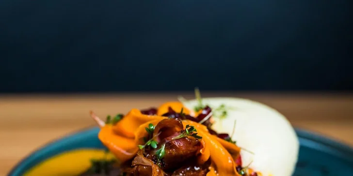  Vyberať si budete z bohatého à la carte menu. 