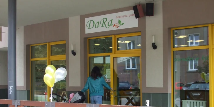 Maminky s dětmi i kočárky jsou vítány. Je zde bezbariérový přístup.