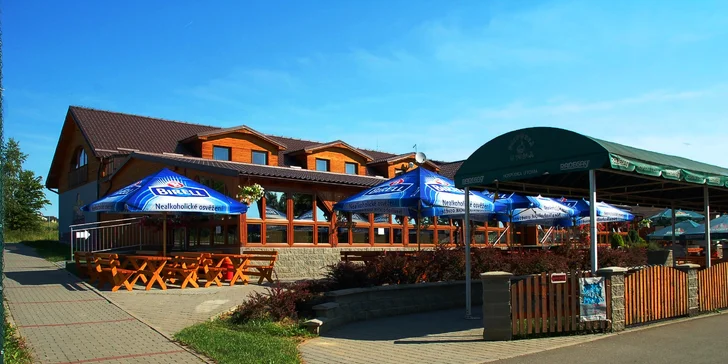 Restauraci najdete u aquaparku a přehrady Olešná na okraji Frýdku-Místku. 