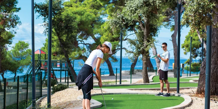 Zahrať si môžete minigolf alebo tenis.