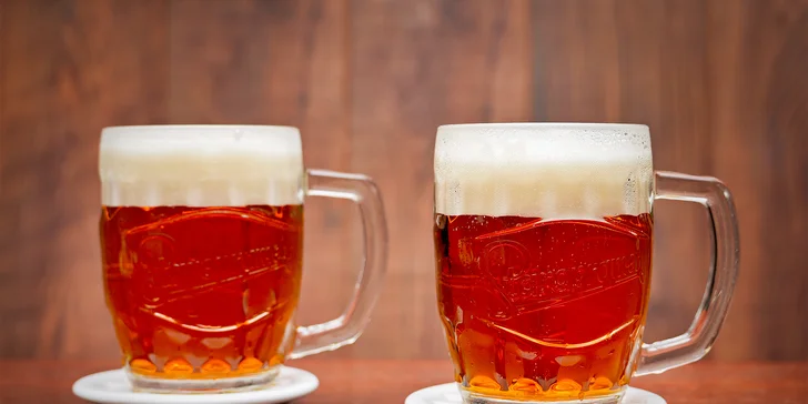 V nabídce najdete variantu pro 1 i 2 osoby, vždy s malým pivem Staropramen 11°. 