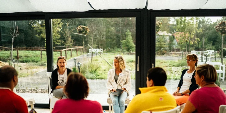 V Mile vědí, že osvěta funguje, a chtějí v ní pokračovat i v roce 2024. Díky vaší podpoře představí veřejnosti tváře několika českých pečovatelů.