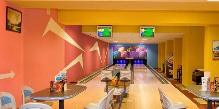 Večer si můžete zahrát bowling. 