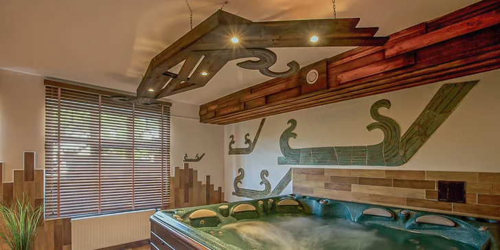 Pokud si budete chtít po výletech dopřát i dávku relaxu, sáhněte po variantě s hodinovým vstupem do wellness. 
